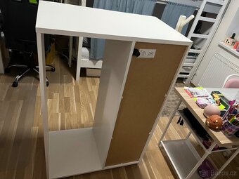 Nízká šatní skříň IKEA + věšák Ikea - 6