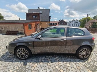 Alfa Romeo 147 – 1.6 16V (77 kW), benzín, najeto 167 000 km - 6