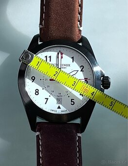 Pánské hodinky Victorinox - nepoužité - 6