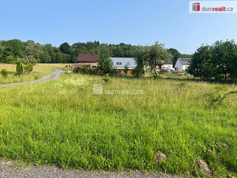 Prodej stavebního pozemku 1041 m2 v Bordovicích - 6