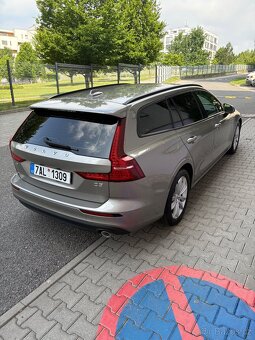 Volvo V60, D3, 2019, manuál - 6