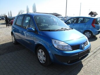 Renault Megane Scenic II 1.6i - 6