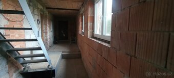 Rodinny dum Vsestary - 6