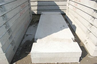 Betonové desky , panely , konkrétní , silniční , zádlažbové - 6