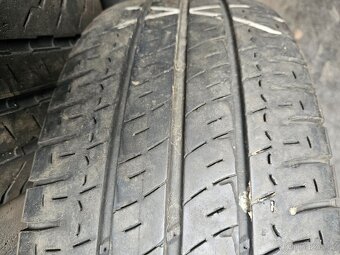 235/65R16C 115/113R Agilis MICHELIN - 6