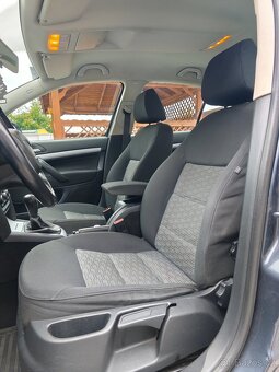 Škoda Octavia 2 1.4 TSI 90kw - 6