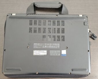 Notebook Acer TravelMate P2 (Windows 11) - 6
