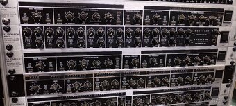 Behringer komponenty - 6