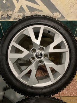 Alu kola Škoda R17 5X112 ZIMNÍ PNEU 225/50 R17 8mm POLAR - 6