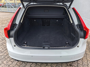 Volvo V90 2.0 D4 FWD Momentum 140kW 8AT - 6