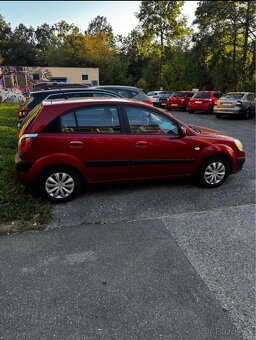 Kia rio - 6