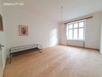 Prodej bytu 3+1 109 m² Kollárovo nám., Olomouc - 6