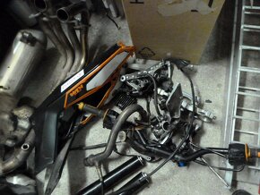 Ktm duke 125 - 6