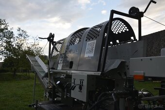 Štípací poloautomat se zvedacím stolem - SPZ - 400V / benzín - 6