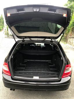 Mercedes-Benz 200CDI combi - 6