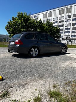 BMW E91 320D D 390L - 6
