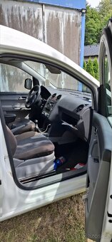 Caddy maxi 7 míst - 6