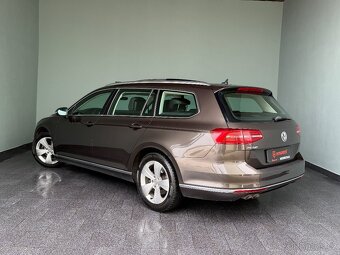 VOLKSWAGEN Passat Variant-2.0TDi-BMT-140kW-DSG-Highline-R17 - 6