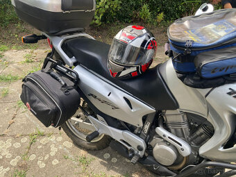 Honda XLV 650 Transalp, nízký nájezd s řadou příslušenství - 6