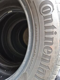 Continental 225/55 R17 - 6