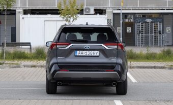 Toyota RAV4 2.5 Hybrid e-CVT Executive AWD - 6