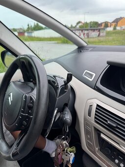 Citroen C4 Picasso Exclusiv - 6