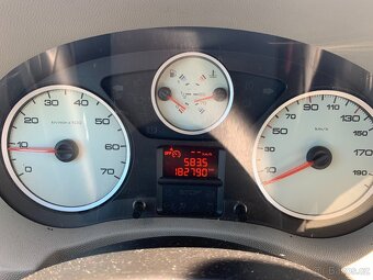 Peugeot Expert Tepee 2.0 HDi, 182k km, 8 míst, max výbava - 6