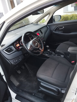 kia carens - 6