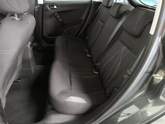 Peugeot 208 1.2i , 60 kW benzín, 2014 - 6