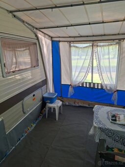 Karavan s předstanem - 6