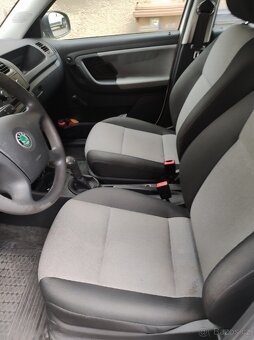 Prodám Škoda Fabia II - 6