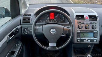 Touran 2.0tdi 125kw AdaptBiXenony Webasto Parktronik Zaves - 6