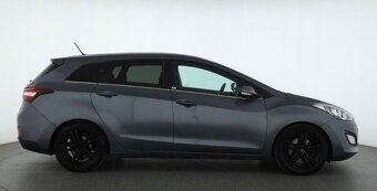 Hyundai i30 kombi 1.6 GDI - 6