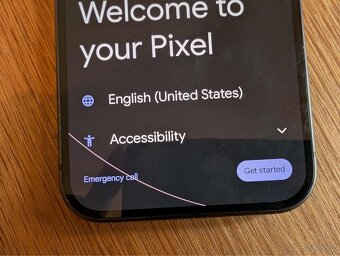 Chytrý telefon Google Pixel 9 - 6
