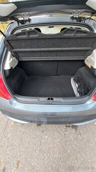 Peugeot 207 - 6