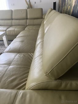 Prodám Sedací soupravu do U v právě kůži - 6