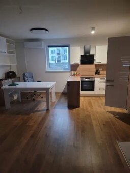 Pronájem dvoupodlažního řadového domu 4kk, 129m2 - 6