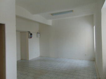 Pronájem obchodu ve Znojmě - 6