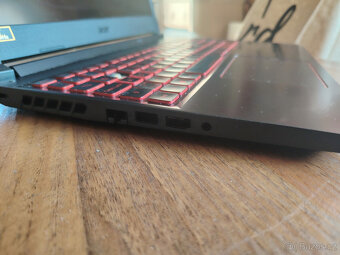 Acer Nitro 5  AN515-55-59P6 - 6