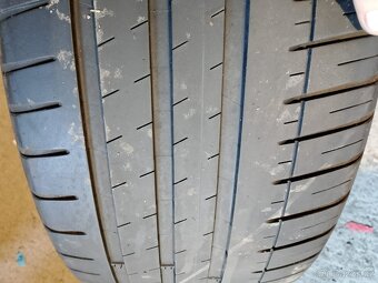 215/60/16 215/65/16 215/45/18 275/40/18 245/45/19 kusovka - 6
