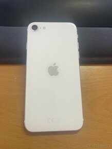 iPhone SE 2022 - 6