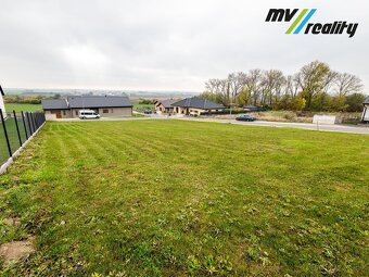 Dobrovice, prodej pozemku o celkové výměře 1 282 m2 - 6