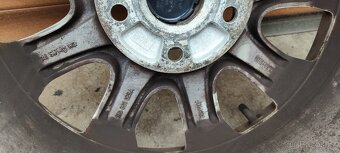 Alu kola originál VW Golf V - 6