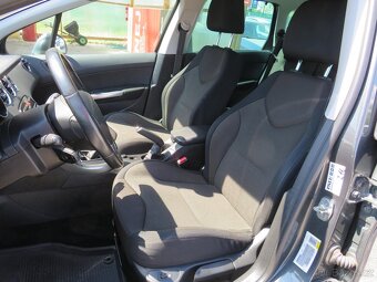 Peugeot 308 1.6i , 88 kW benzín, 2013 - 6