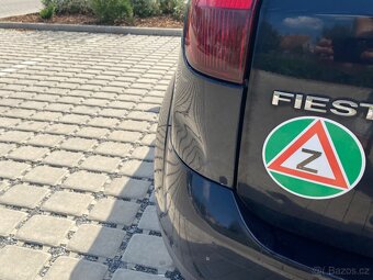 Ford fiesta 1.4 tdci 50kw nafta r.v. 2004 - 6