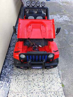 Dětské elektrické auto Jeep 4x4 12V. - 6