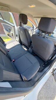Renault Megane III, 1.6i - 6