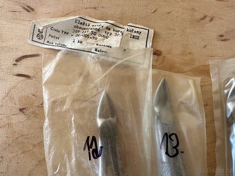 NEPOUŽITÉ zubařské extrakční kleště CHIRANA 3 - 6