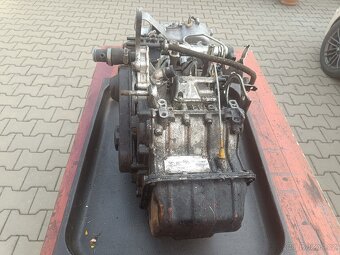 DÍLY NA LIGIER - MOTOR + ROZVODOVÁ SADA - 6