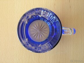 Modré přejímané broušené sklo - 6